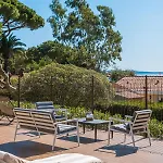 Pieds Dans L'eau Plage Privee Villa