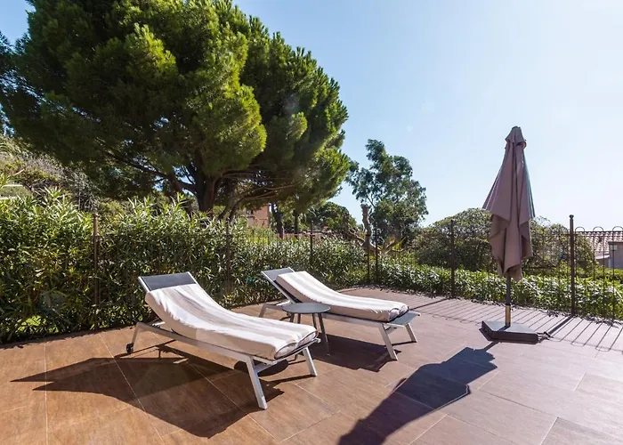 Pieds Dans L'eau Plage Privee Villa